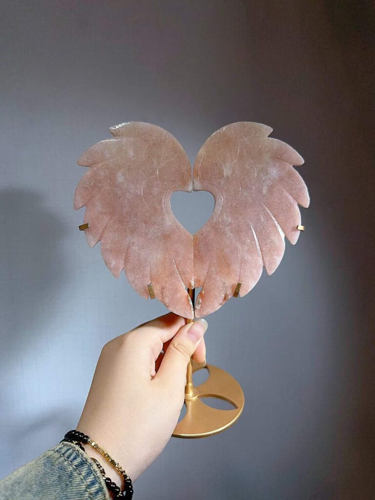 Large Crystal Heart Wing Decorations – Design 1