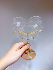 Small Crystal Heart Wing Decorations – Design 1