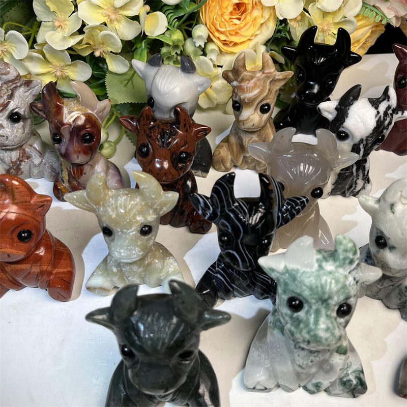Mixed Material Cow Crystal Carving wholesale product photo 3