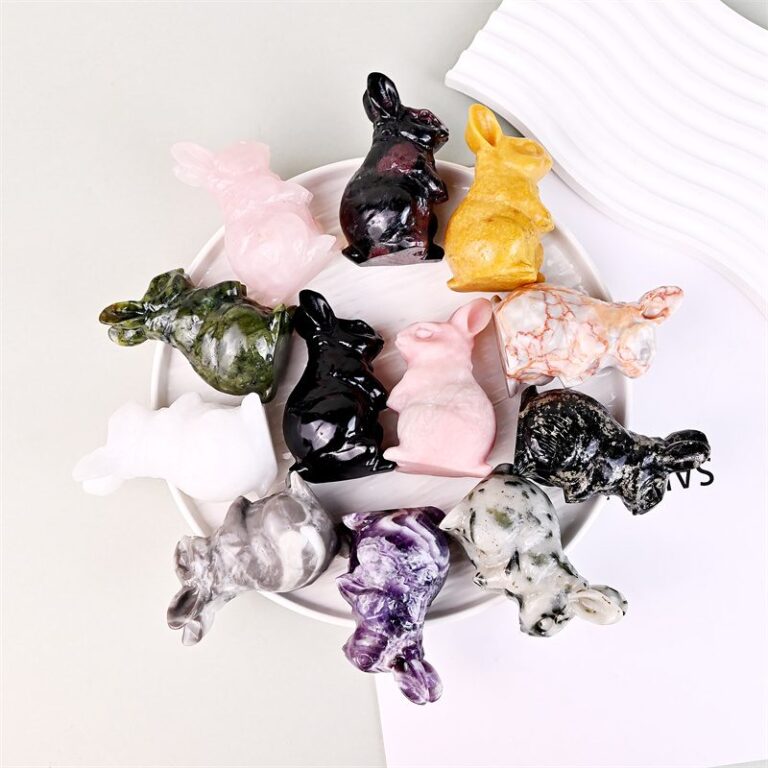 Mixed Material Rabbit Crystal Carving