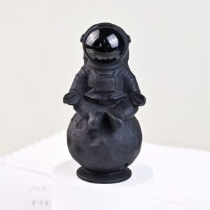 Obsidian Astronaut Crystal Carving wholesale product photo 1