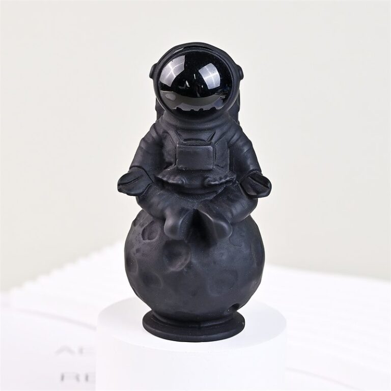 Obsidian Astronaut Crystal Carving wholesale product photo 1