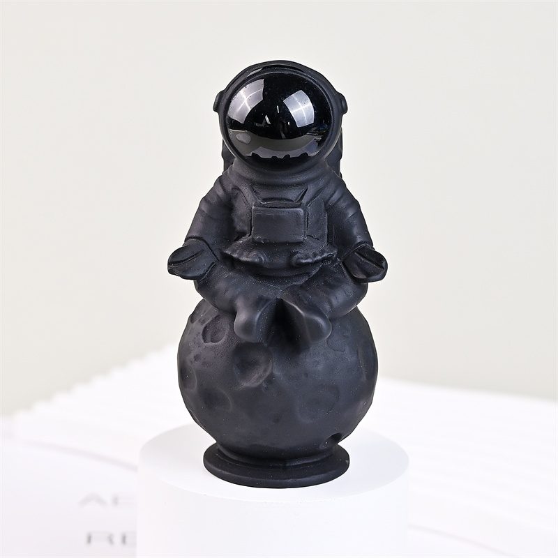 Obsidian Astronaut Crystal Carving wholesale product photo 1