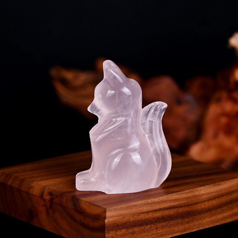 Sitting Fox Crystal Carving wholesale product photo 1
