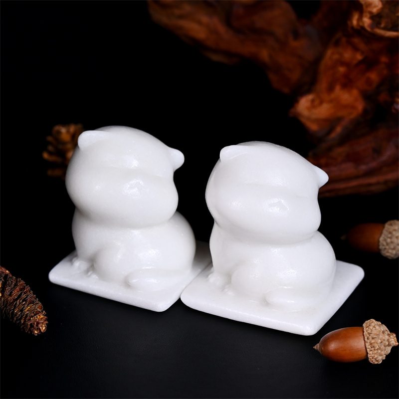 White Marble White Cat Crystal Carving wholesale product photo 1