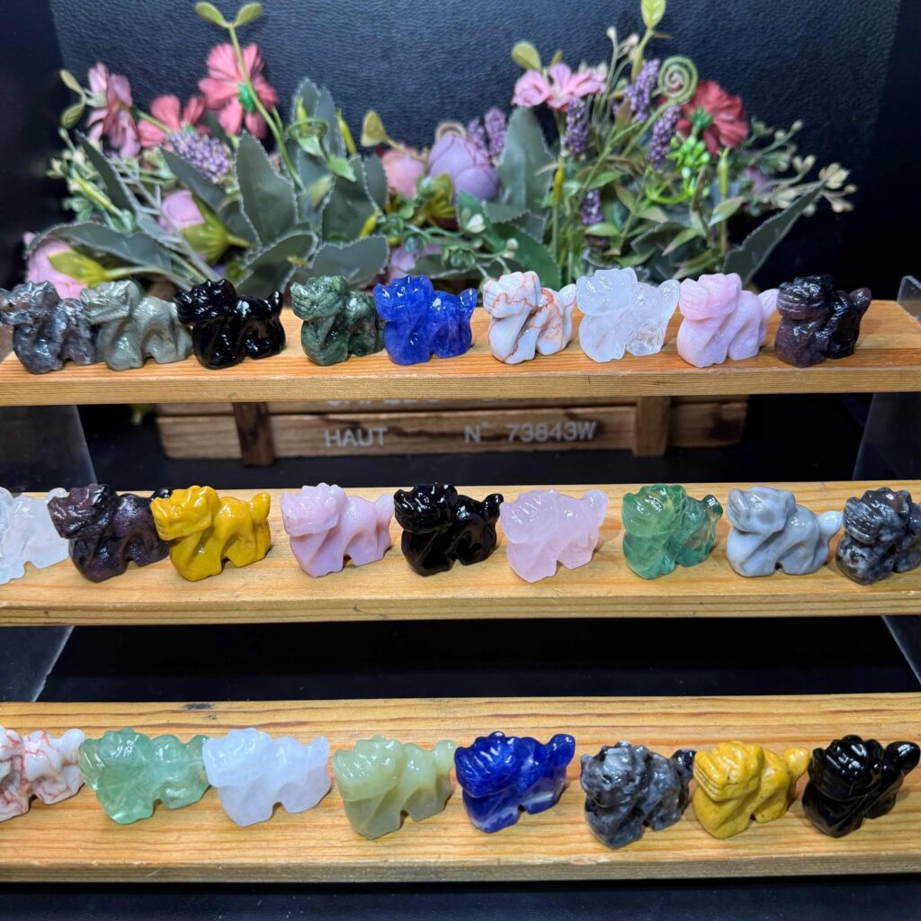 Chinese Dragon Crystal Carving wholesale product photo 1