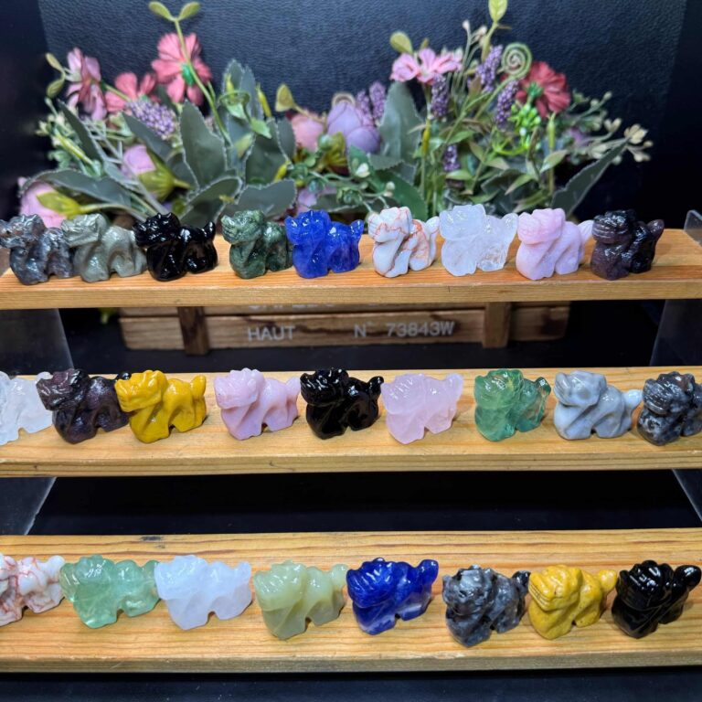 Chinese Dragon Crystal Carving wholesale product photo 1