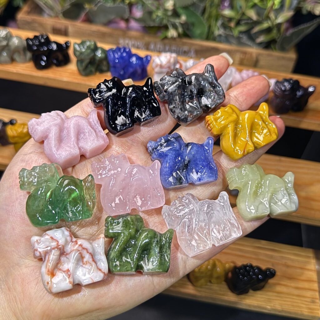 Chinese Dragon Crystal Carving wholesale product photo 2