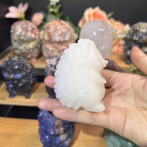 Hedgehog Crystal Carving wholesale product photo 1