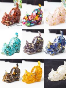Playful Cat Crystal Carving wholesale product photo 3