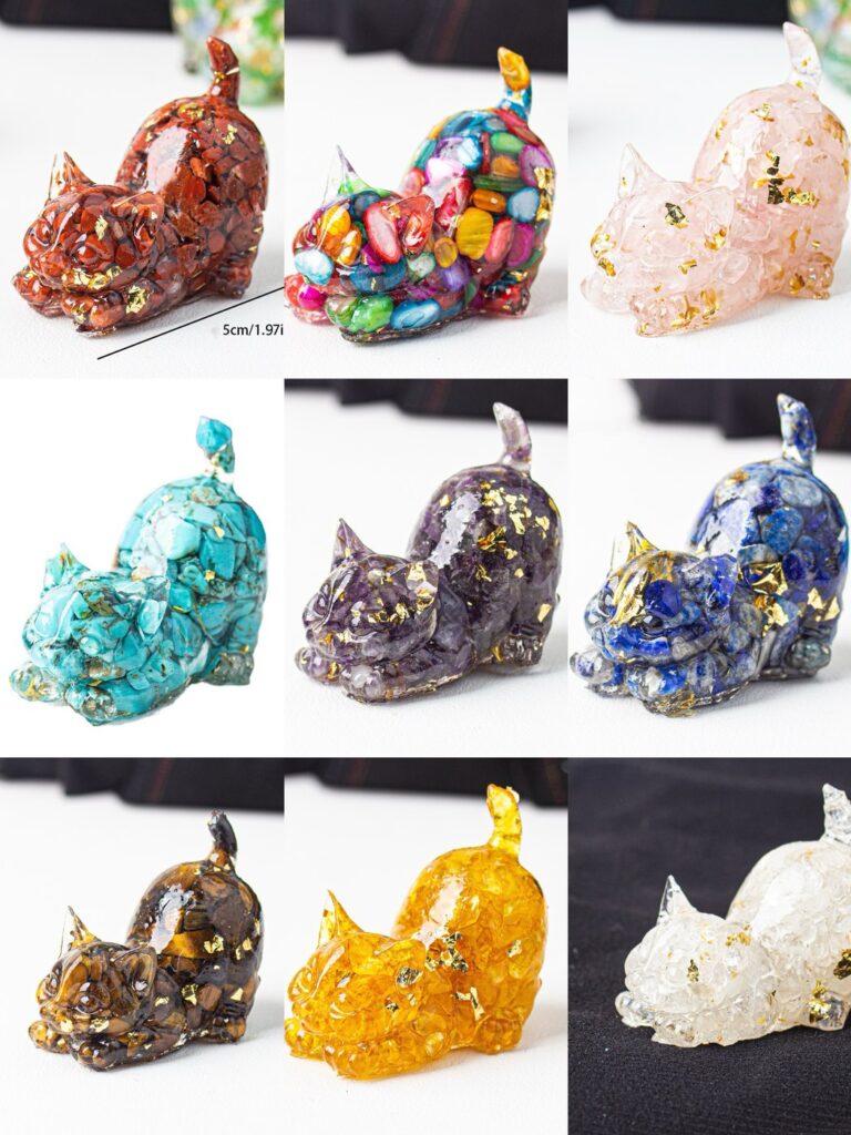 Playful Cat Crystal Carving wholesale product photo 3