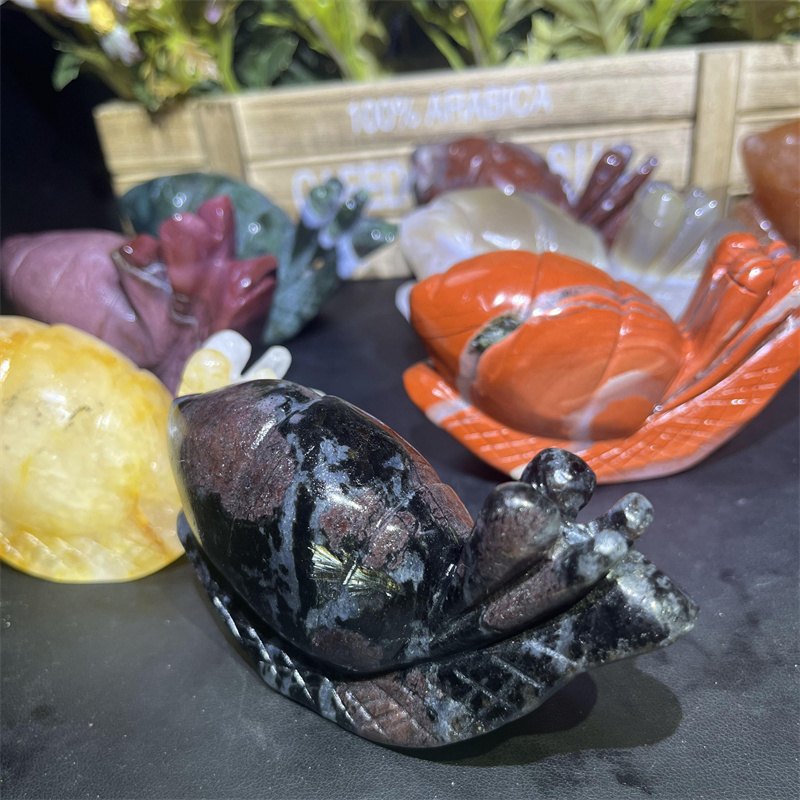 Snail Crystal Carving wholesale product photo 3